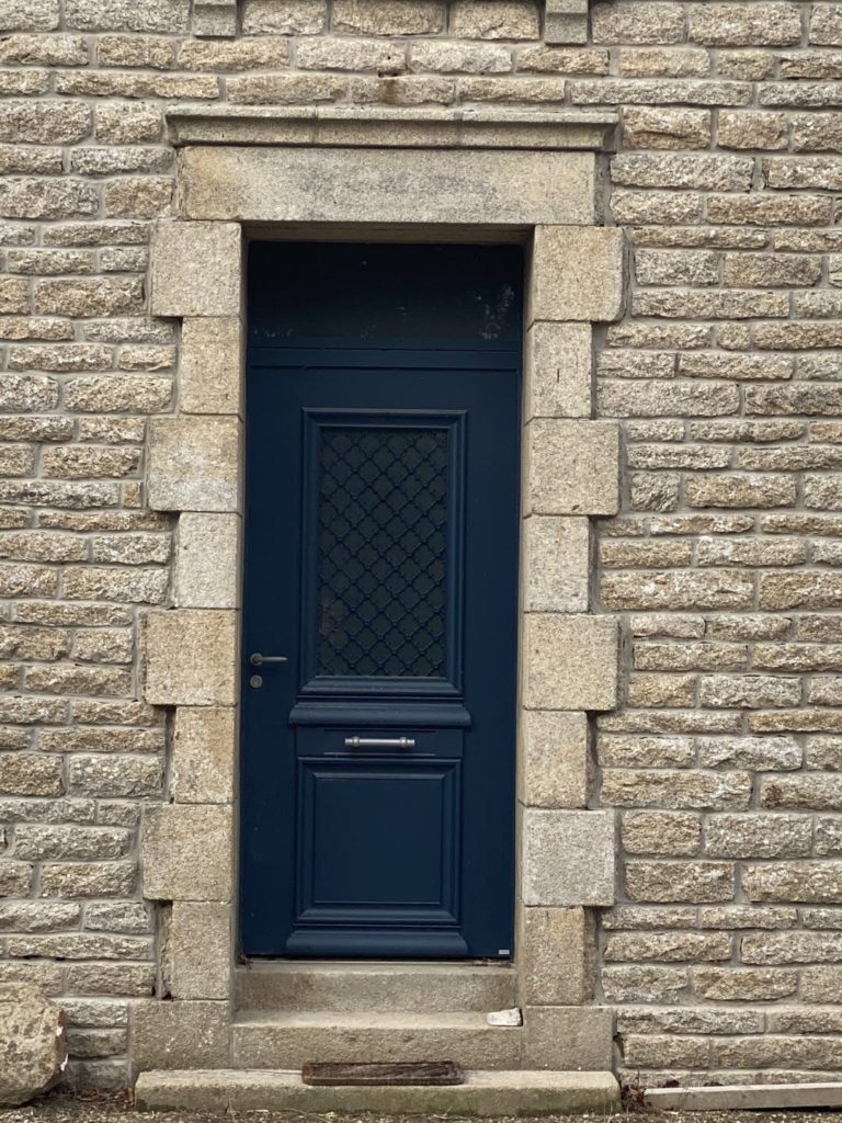 Porte dentree aluminium classique a Douarnenez - Réalisations - Quimper Concarneau