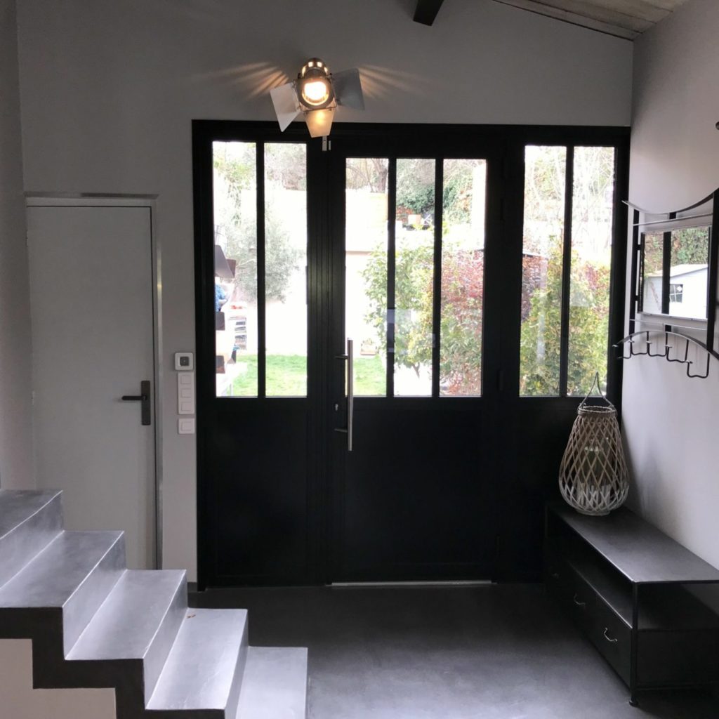Porte dentree aluminium style Atelier a Pluguffan - Réalisations - Quimper Concarneau