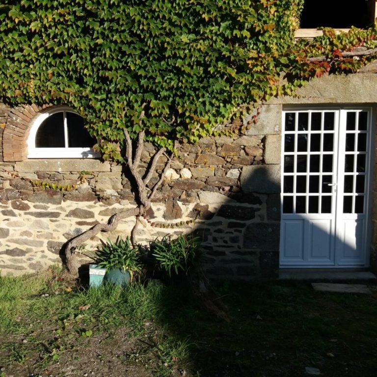 Illustration menuiserie bois a Tregourez - Fenêtres - Quimper Concarneau