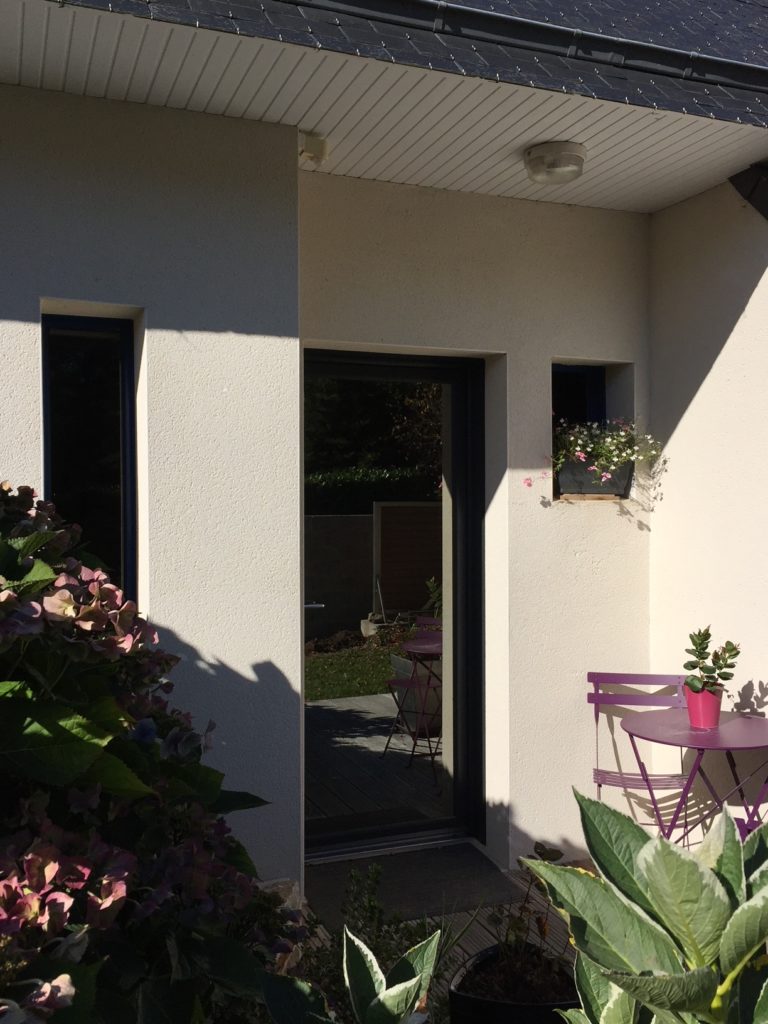 Porte dentree aluminium Belm a La Foret Fouesnant 2 - Réalisations - Quimper Concarneau